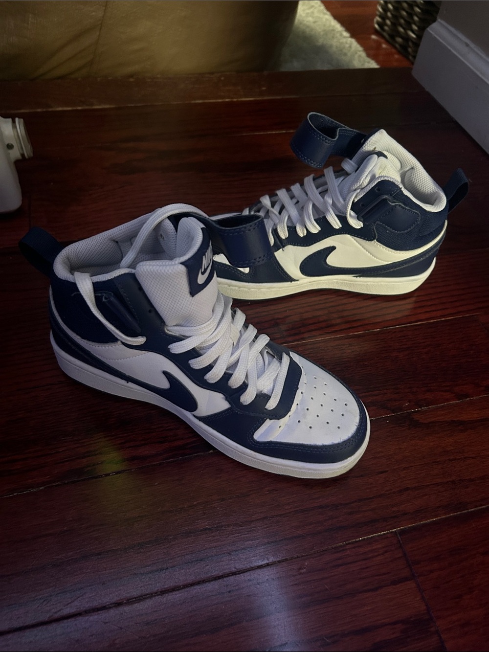 Nike Mid-Top Sneakers in Navy and White